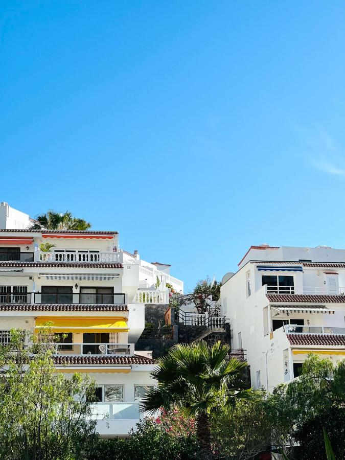 Luxury Penthouse With Breathtaking Views And Huge Private Terraces Appartement Puerto de Santiago  Buitenkant foto